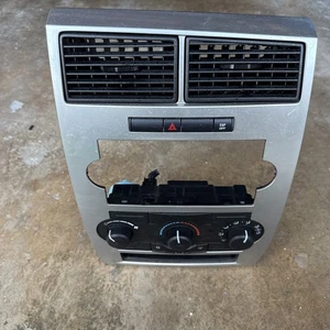 2005 - 2007 Dodge Charger Magnum Dash Climate Temperature Control Radio Bezel - Picture 1 of 9
