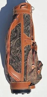 Bolsa de golf de tapiz y cuero de la colección Daiwa Coach con cubierta de lluvia y bolsa de camiseta para mujer Foto 1 de 4