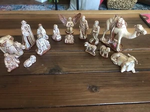 15 piezas Belén Esmalte Transparente Sobre Marrón Y Beige 1”-4” Alto Bonito - Imagen 1 de 13