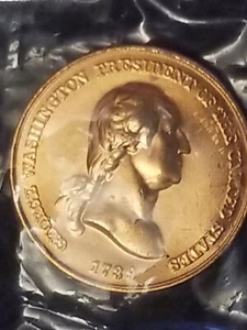 PRESIDENTIAL 1 5/16" BRONZE MEDAL - GEORGE WASHINGTON US MINT SEALED NEW - Picture 1 of 2