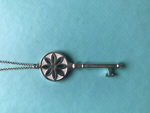 Tiffany & Co Sterling Silver Daisy Key Diamond Pendant Necklace 2.5" X Large