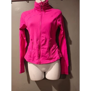 Lululemon sz 4 Hustle in your bustle jacket in jeweled Magenta  - Picture 1 of 7