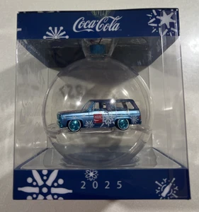 2025 M2 Machines Christmas Ornament - Coca-Cola 1973 Chevrolet K5 Blazer CHASE - Picture 1 of 2