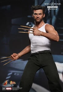 X-Men The Wolverine Movie Wolverine 12" Hot Toys 1/6 Scale Figure [MMS220] BIB - Picture 1 of 7