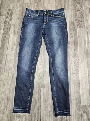 Pantalones de mezclilla elásticos informales Articles of Society para mujer 26 azules ajustados dobladillo deshilachado Foto 1 de 4