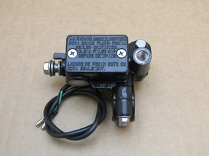 Silence S01A 2022 1,111 miles front brake master cylinder (13213) - Picture 1 of 7