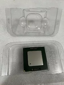 NUOVO socket INTEL PENTIUM III-S SL5LW 1266/512/133/1.45 CPU Tualatin al dettaglio - Foto 1 di 2
