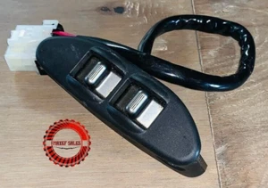 03-06 INFINITI G35 SEDÁN Interruptor de asiento eléctrico lateral del pasajero OEM - NEGRO - Imagen 1 de 2