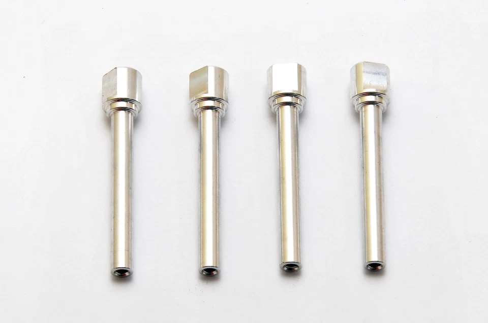 NEW HoBao Center Diff Mount Post (4pcs) : Hyper SS / VS / VT Electric / Nitro - Image 1 of 1