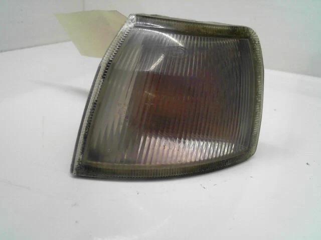 Gebrauchter Linker Blinker OPEL VECTRA I Phase 1 - 1.6 S - - Bild 1 von 2