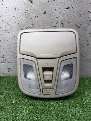 2011-2013 Kia Optima Beige Overhead Console Dome Map Lamp Light Sunroof OEM - Image 1 of 4