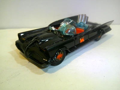 Corgi Batmobile 267 - Vintage 1967 Batman & Robin TV Series - Image 1 of 4