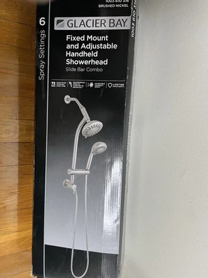 Cabezal de ducha redondo Raincan 6-Spray con cabezales ajustables en níquel cepillado Foto 1 de 4