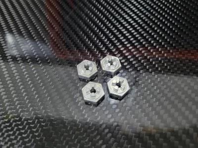 SCHUMACHER CASTLE TO 12mm HEX CONVERSION KIT - Image 1 of 2