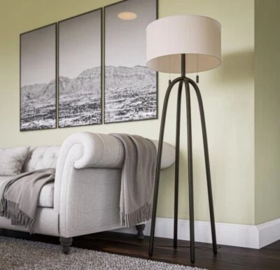 Lámpara de pie cuadrática Kenroy Lighting 21389ORB bronce frotado con aceite Foto 1 de 4