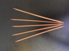 5PCS/Set Bamboo Double Pointed Knitting Needles 4.5mm