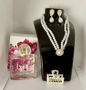Avon LYRD Peony Rose Perfume For Women with Beautiful Pearl Necklace Set - Picture 1 of 3