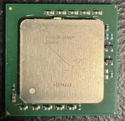 Процессор Intel SL6VL Xeon 2,40 ГГц, 512 КБ кэш-памяти, частота системной шины 533 МГц - Изображение 1 из 3