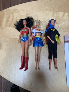 2003 wonder woman barbie value