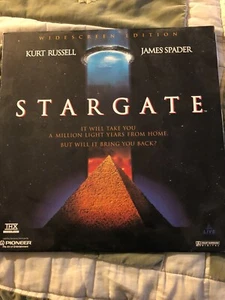 Stargate Laserdisc Movie 1995 Widescreen Kurt Russell James Spader Rated PG-13 - Picture 1 of 5