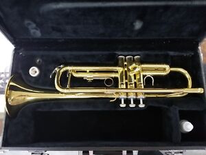 Yamaha YTR-2335 Trumpet / Great Condition 