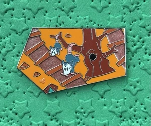 2025 Disneyland Resort Thunder Mountain Attraction Map Puzzle Pin LE 475 Possums - Picture 1 of 2