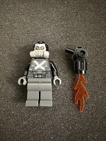 LEGO Superheroes - Crossbones Minifigure  (76050) - Hazard Heist - Marvel - New