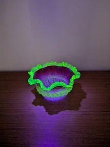 Uranium Victorian frosted cranberry glass Bowl Or Preserve Bowl - Picture 1 of 15