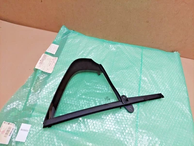 SKODA Rapid NH3 Quarter Panel Window Rear Left 5JA845213D Genuine NEW - Image 1 of 4