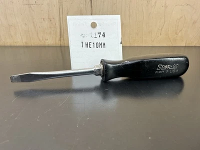 Used Vintage Snap-On Flat/Slotted Screwdriver SSD 2 Made In USA Black Handle - Image 1 of 4