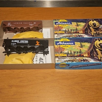 Lot Of 2 Athearn HO Blue Box 40' Open Hopper Car Kit#'s 1750 & 1759 Lehigh / IL - Image 1 of 4