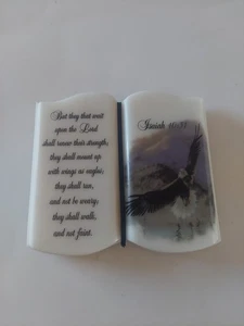 Heartsteps Isaiah 40:31 Open Book Bible Standing Heavy Resin Gift Plaque #79015 - Picture 1 of 4