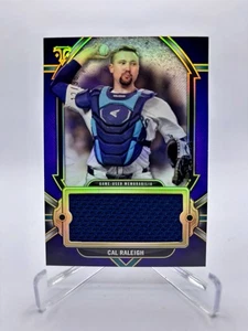 2024 Topps Triple Hilo Único Jumbo Reliquias Cal Raleigh #SJR-CRA Amatista/36 - Imagen 1 de 2