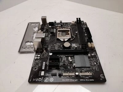 Gigabyte GA-H81M-DS2V Socket LGA1150 DDR3 MicroATX Motherboard with I/O Shield - Image 1 of 4