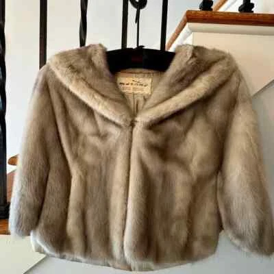 复古银色灰色水貂毛皮包角带口袋 60 年代好莱坞/新娘 — 第 1/4 张图片