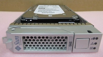 Sun MicroSystems 300GB 3.5" SAS 6Gb/s 15K 16MB HDD Server Hard Drive 390-0461-02 - Image 1 of 4