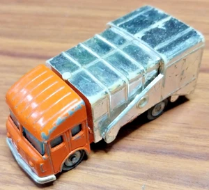 Vintage Corgi Juniors - S&D REFUSE VAN 1:64 Garbage Truck Model - Picture 1 of 4