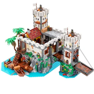 Forts of Pirat/e/s Modular Building 3287 Pieces Building Toys Set Build New - Picture 1 of 4