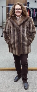 Natural Hazel Brown Letout Biberfell 28" Jacke-Größe 8 - Bild 1 von 4