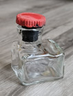 Antikes Tintenfass aus Glas Nr. 64, wohl für Schulbank