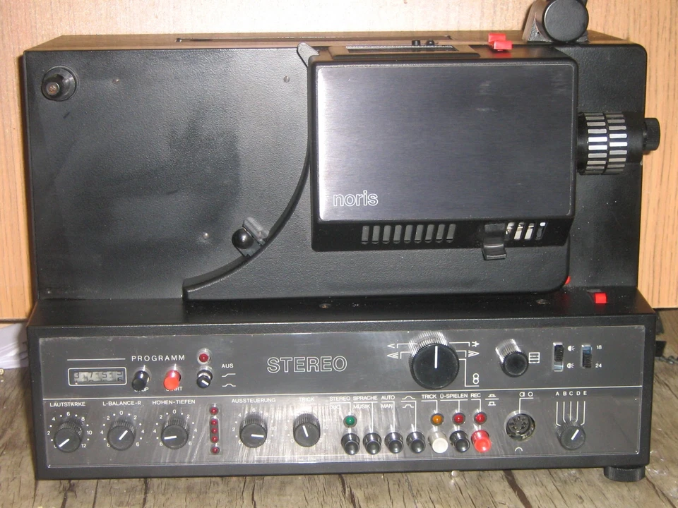 PROJECTEUR SUPER 8 SONORE NORIS STEREO - Photo 1/4