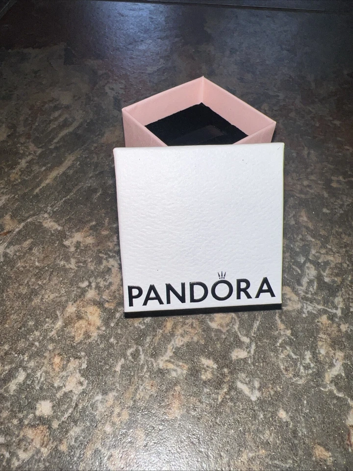 Pandora Jewellery Gift Box Empty Podium Display Case for Bracelet Ring Charm