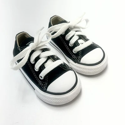 Zapatillas Tenis Converse Chuck Taylor Low Top All Star Niño Pequeño Talla 4 Negro Blanco Foto 1 de 4
