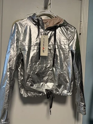Chaqueta H&M x Coachella Metálica Plateada Media Cremallera Talla 4 EE. UU. Foto 1 de 2