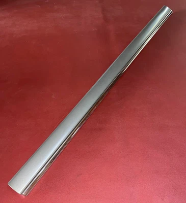 Cornisa central puerta delantera derecha mercedes-benz - 202-690-29-62 - para c280, c220 y c230 Foto 1 de 4