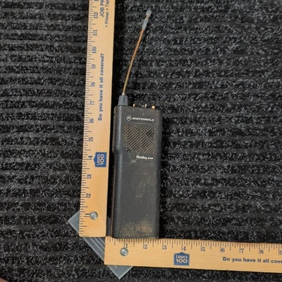 Motorola Radius P50 H44GNU3120AN Handie Talkie Walkie Radio AS IS UNTESTED - Image 1 of 4