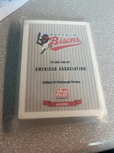 NEW/SEALED 1992 SKYBOX BUFFALO BISONS MINOR LEAGUE BASEBALL TEAM SET (WAKEFIELD) - Picture 1 of 2