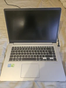laptop gaming - Photo 1/9