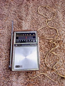 Vintage General Electric Solid State Two Way Radio Model P977B WORKS - Bild 1 von 13