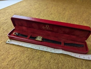 OMEGA hand-rolled watch SQUARE VTG case box storage PLAQUE G BUCKLE 50110724 YZ - Picture 1 of 15